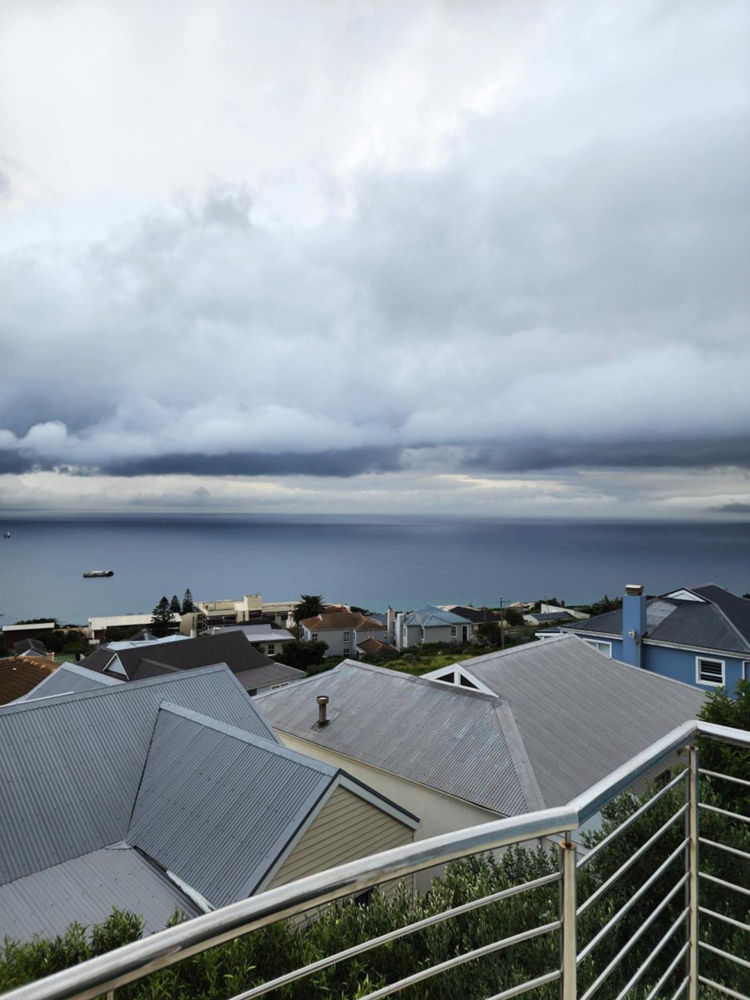 Boulders Blue Bed And Breakfast Simonʼs Town Exterior foto