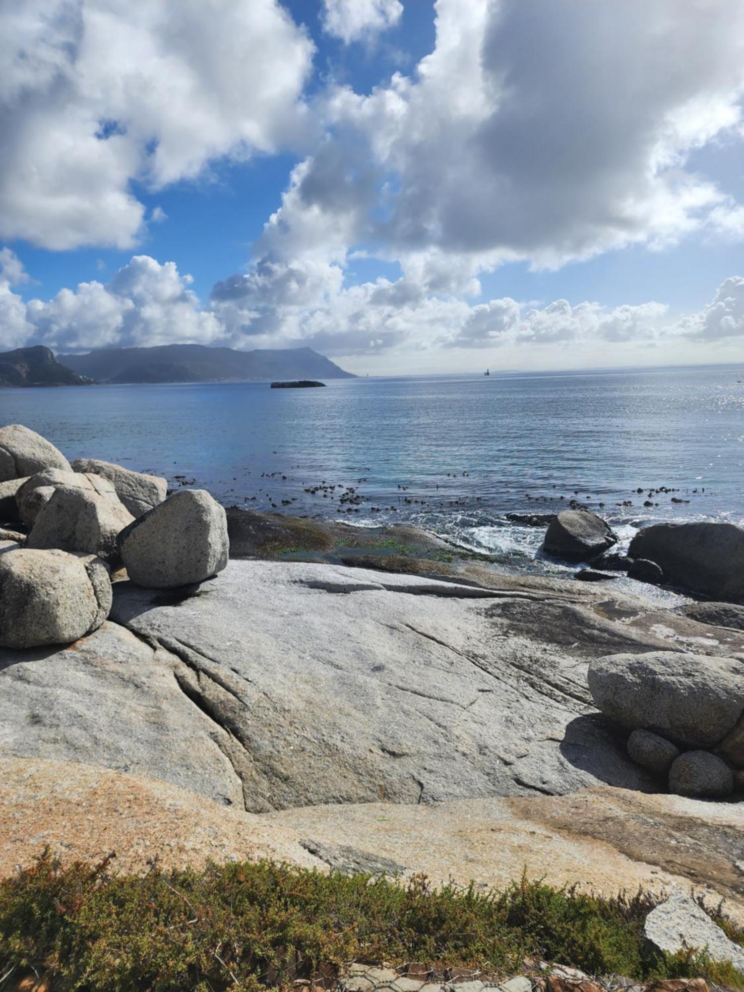 Boulders Blue Bed And Breakfast Simonʼs Town Exterior foto