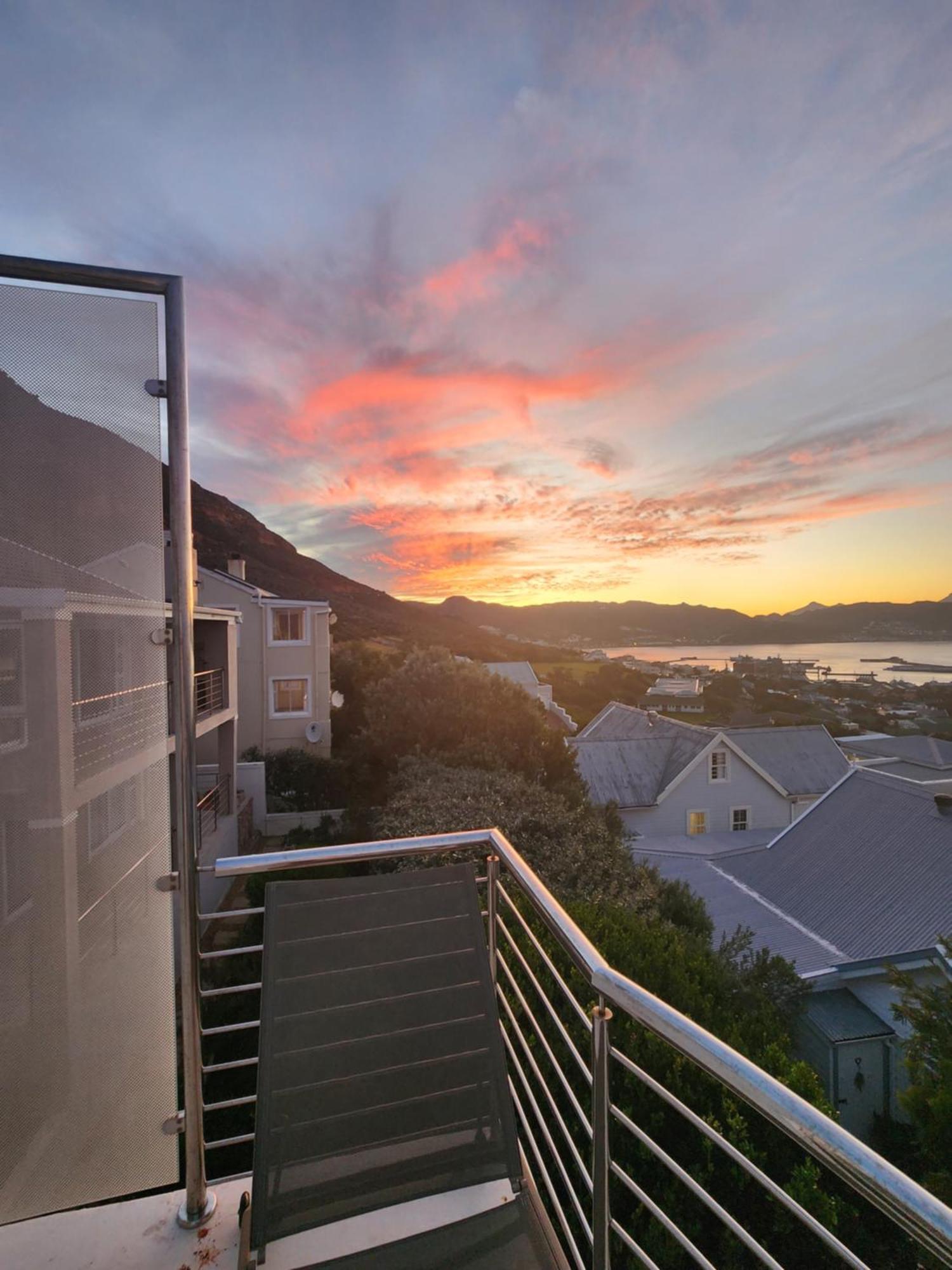 Boulders Blue Bed And Breakfast Simonʼs Town Exterior foto